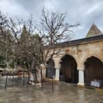Balım Sultan Türbesi ve Karadut Ağacı